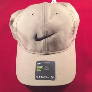 Nike adjustable dad hat